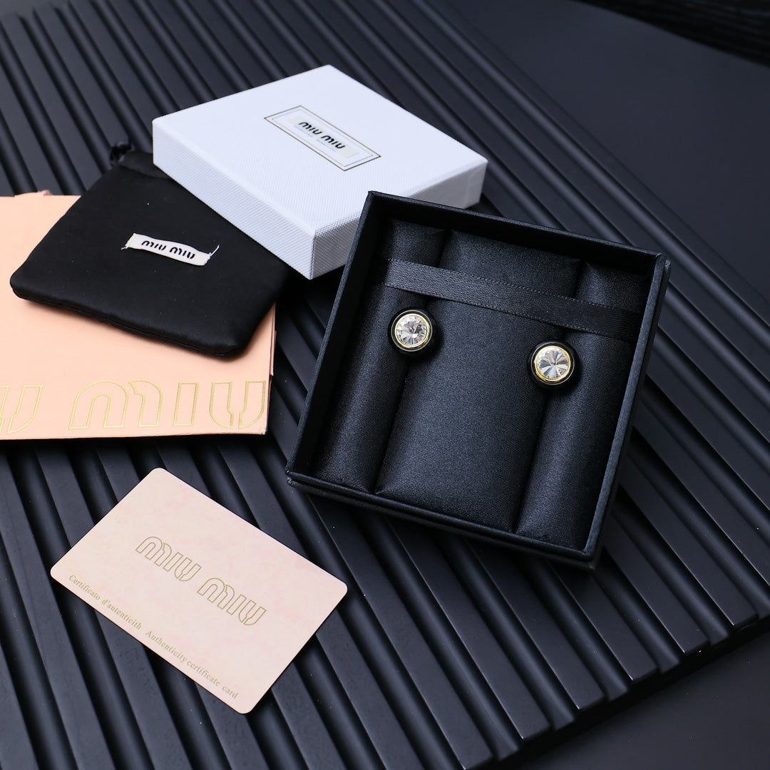 2024FW-7 black diamond earrings