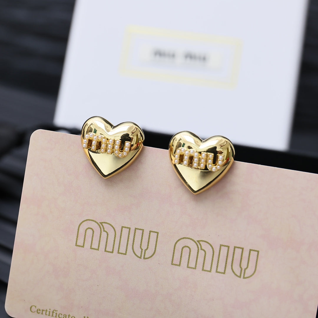 2024FW-7 HEART earrings