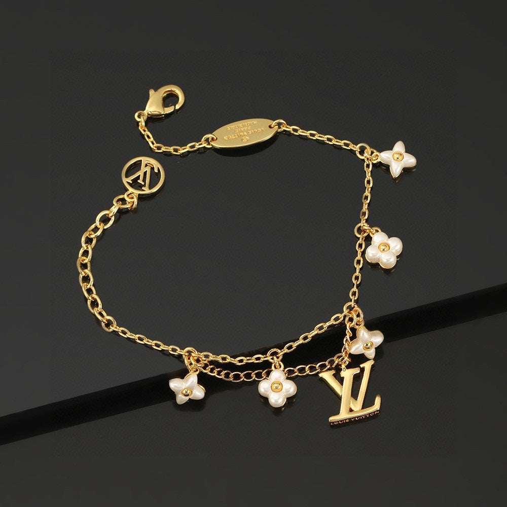 2024FW-7 Small flower diamond bracelet