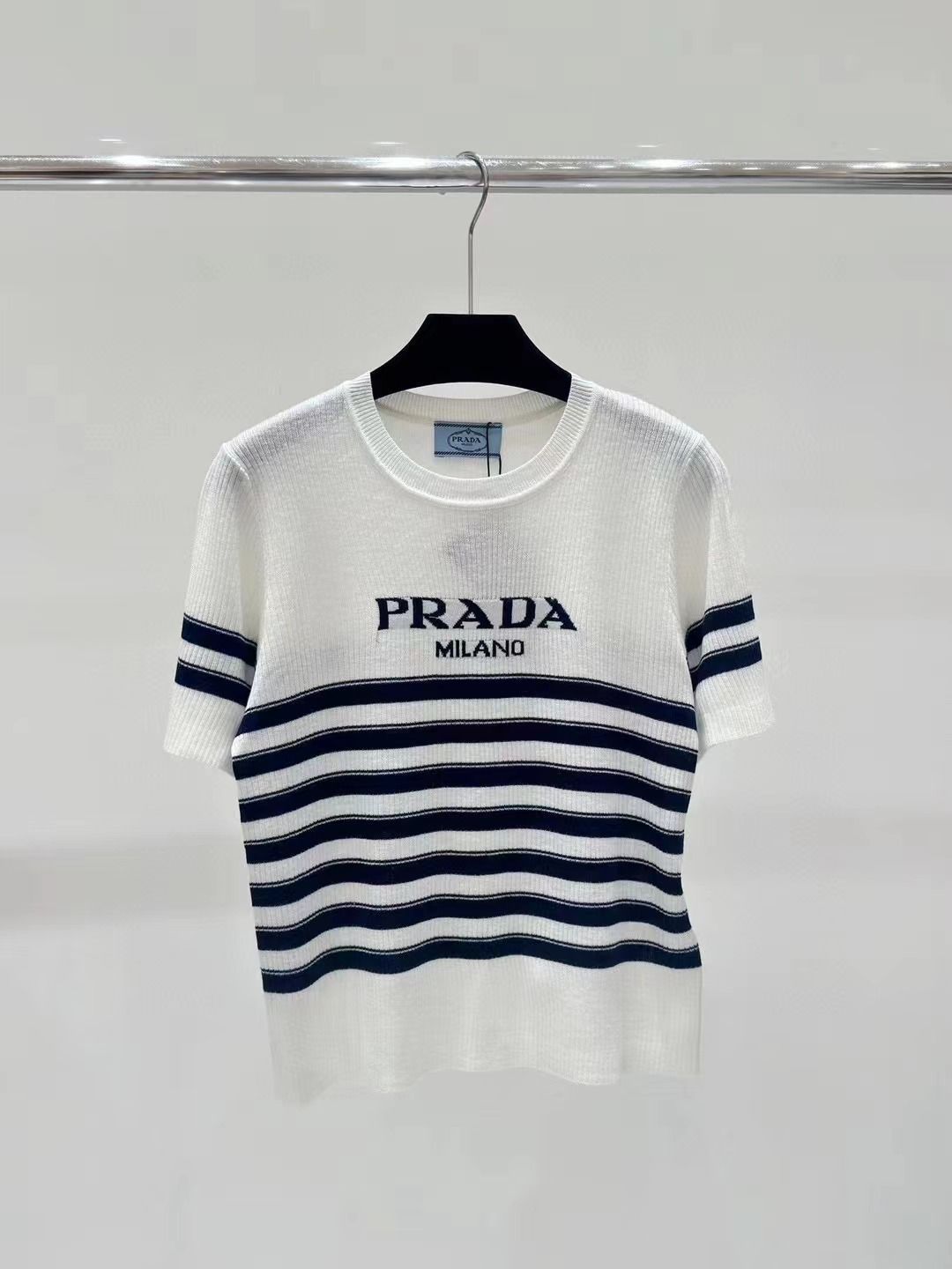 Knitted striped crew neck short sleeves