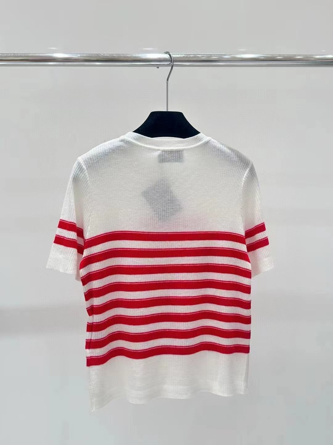 Knitted striped crew neck short sleeves