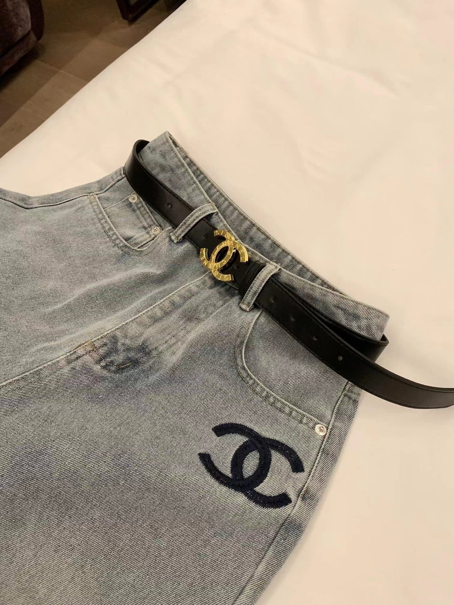 Chanel style simple and elegant washed jeans