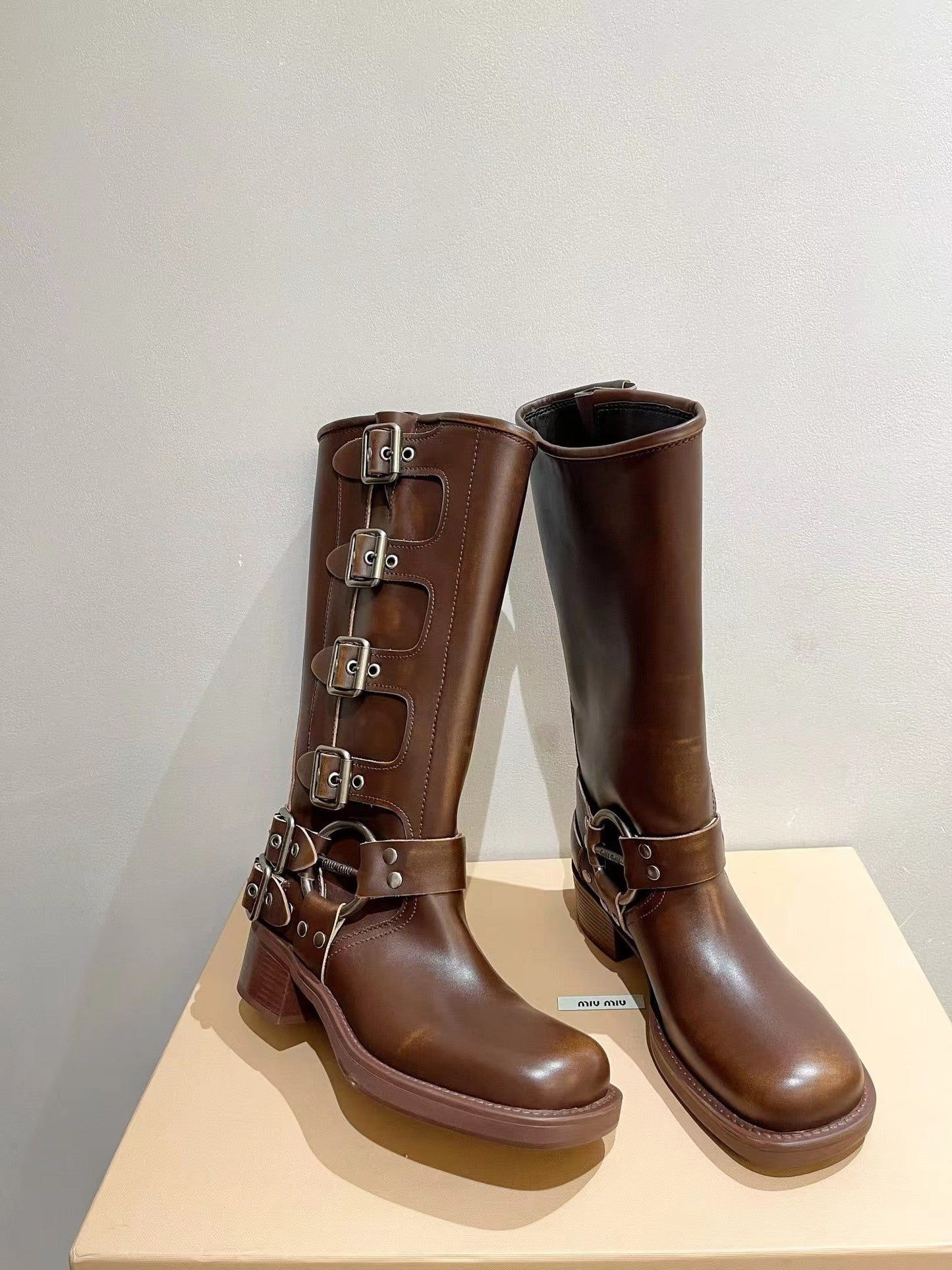 M popular high boots, classic motorcycle shape