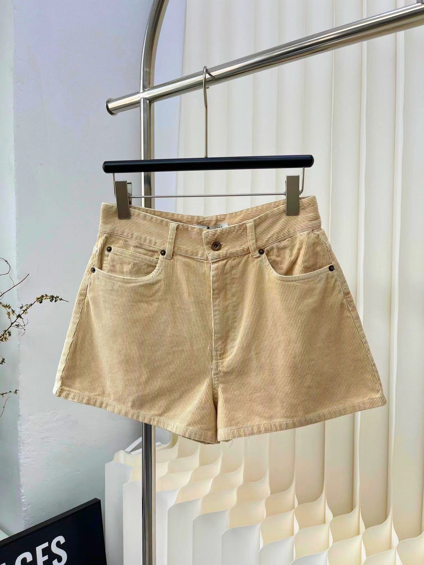 Early autumn m lantern corduroy jacket and shorts