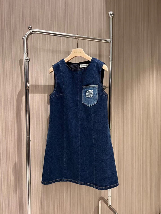 New MM patch embroidered denim dress