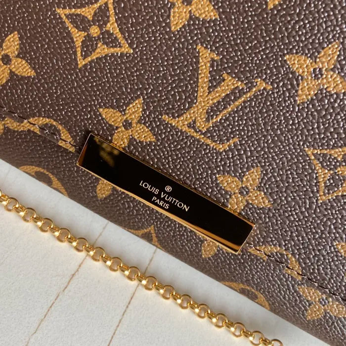 LV Tote PM M40717(22 x 12 x 4 cm)