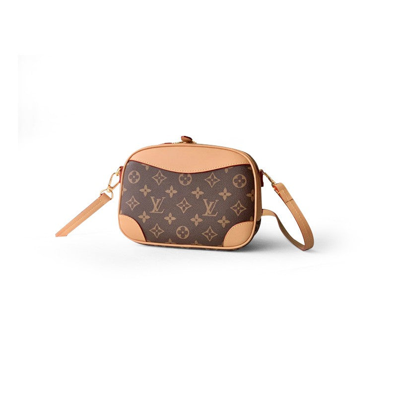 LV M45528 Mini Luggage Bag(22 x 15 x 7 CM)