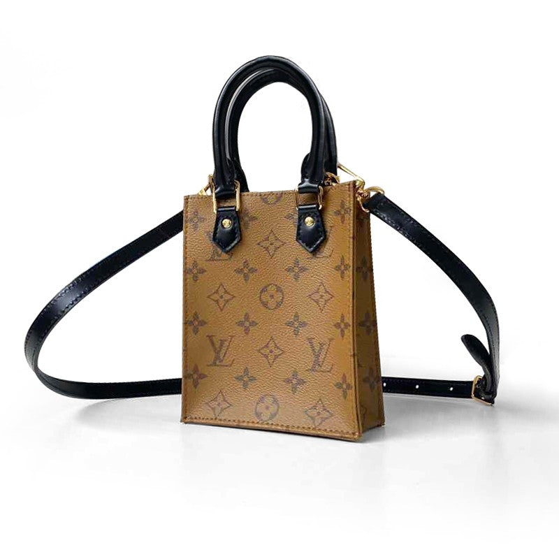 LV M69846 Mini(17.0 x 14.0 x 5.5 CM)