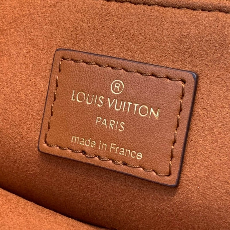 LV Denim  M57185 GM(40.9956X34.0106X18.9992cm)