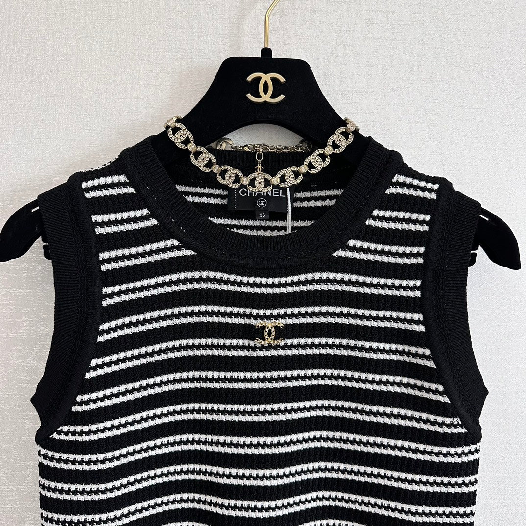 Striped logo vest