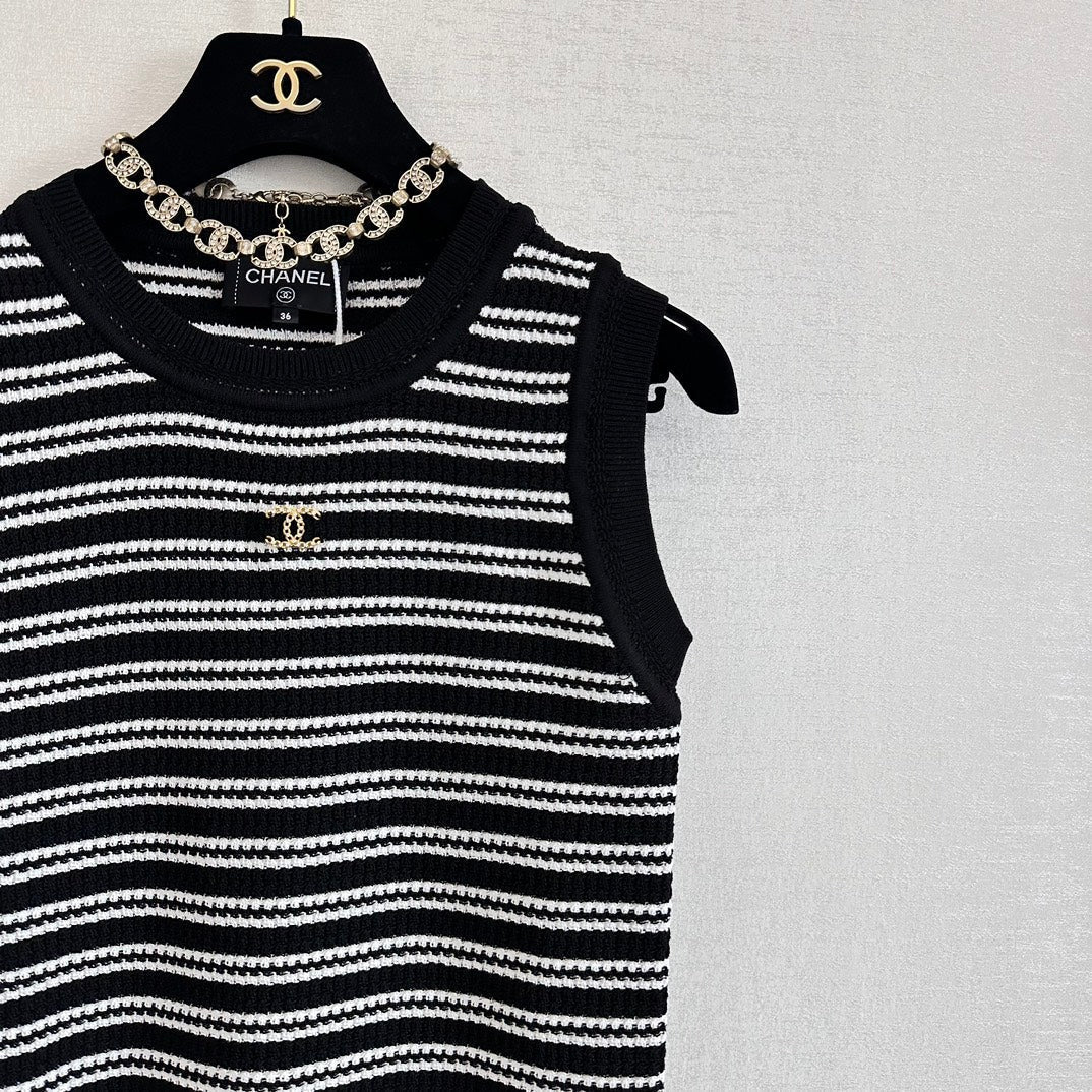 Striped logo vest