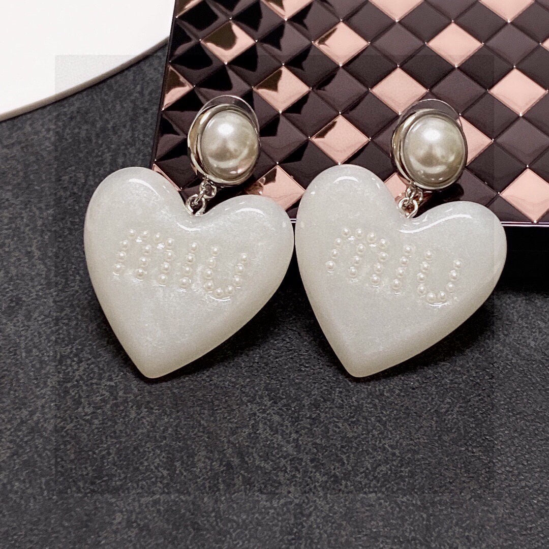 2024FW-7 New Pearl Letter Earrings