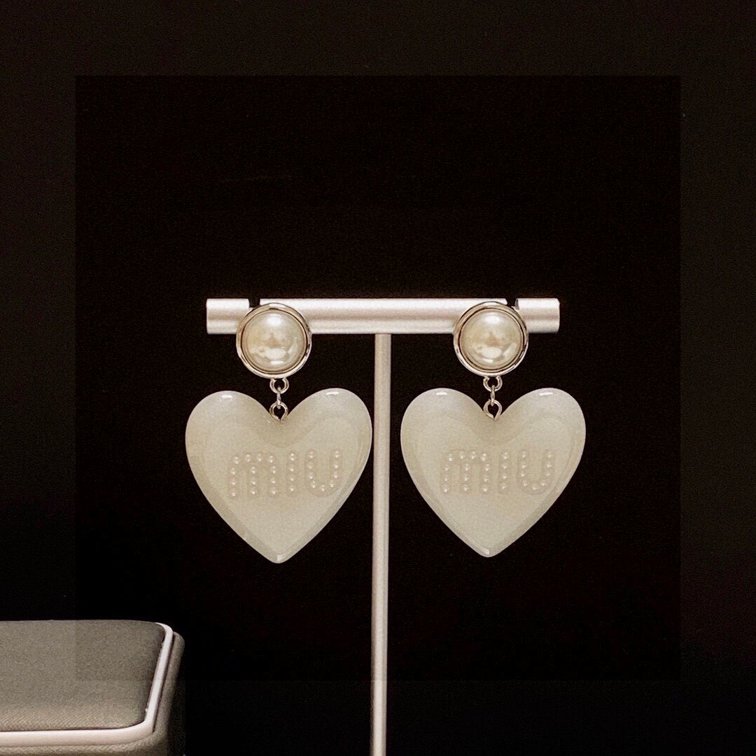 2024FW-7 New Pearl Letter Earrings